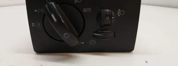 Light switch