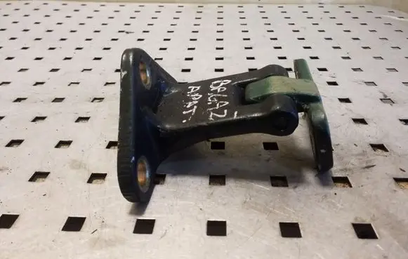 Opel Frontera B Loading door lower hinge 