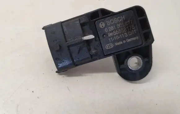 Opel Insignia A Air pressure sensor 55568175