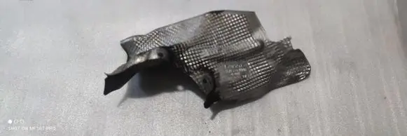 Mercedes-Benz GL X166 Heat shield in engine bay A1663320388