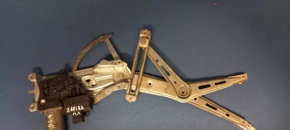 Opel Zafira A Sliding door window regulator with motor 90579572