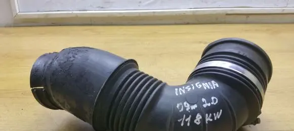 Opel Insignia A Air intake hose/pipe 55561787 329788454 E10942A01