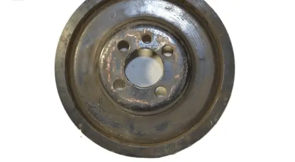 Volkswagen Golf V Crankshaft pulley 03G105243