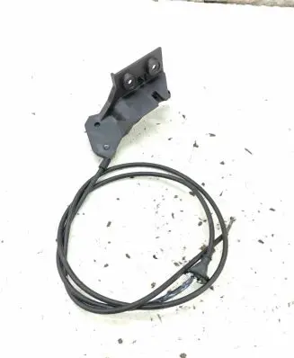 Opel Corsa E Engine bonnet (hood) release handle 13186912 PA66GF30 7042