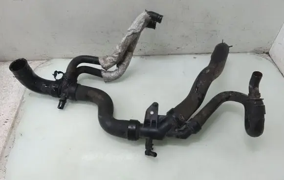 Citroen C5 Engine coolant pipe/hose