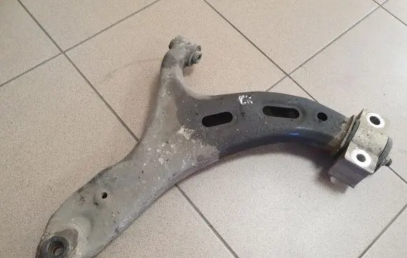 Subaru Outback (BS) Front lower control arm/wishbone