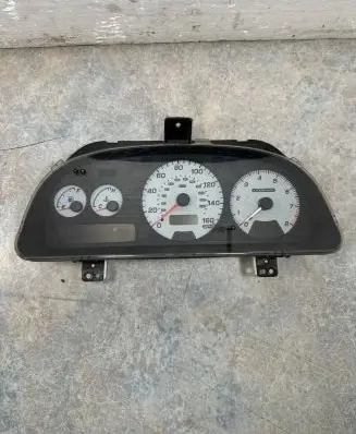 Subaru Impreza I Speedometer (instrument cluster) 85014FA561 1103420710593