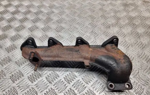 Toyota Avensis T250 Exhaust manifold 27040