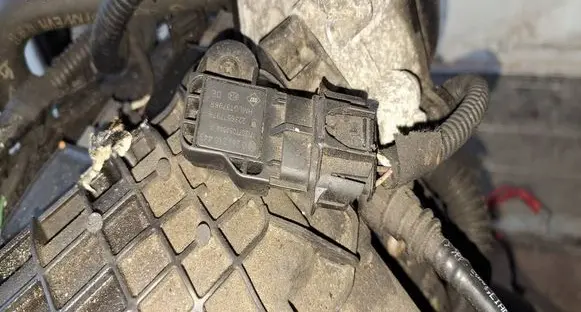 Dacia Logan II Air pressure sensor 0261230443 223657797R