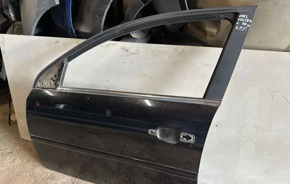 Opel Vectra C Front door