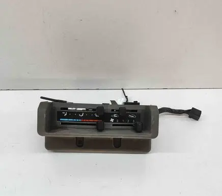 Nissan Patrol Y60 Interior fan control switch 200100753F
