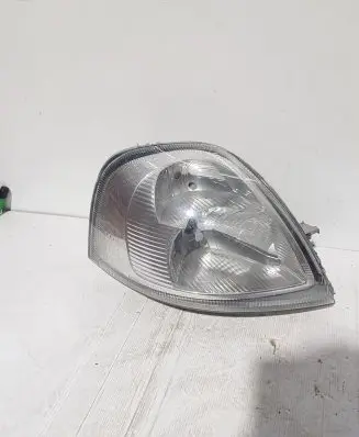 Renault Master II Headlight/headlamp 8200163518