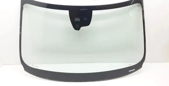Volvo S60 Front windscreen/windshield window 