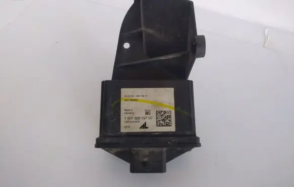 Volvo V50 Xenon control unit/module 130732919700