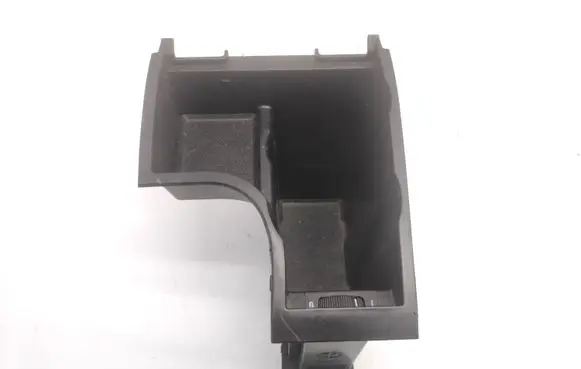 Alfa Romeo 159 Glove box central console LS376521