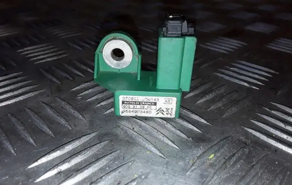Citroen C4 I Airbag deployment crash/impact sensor 9654903480 606310900