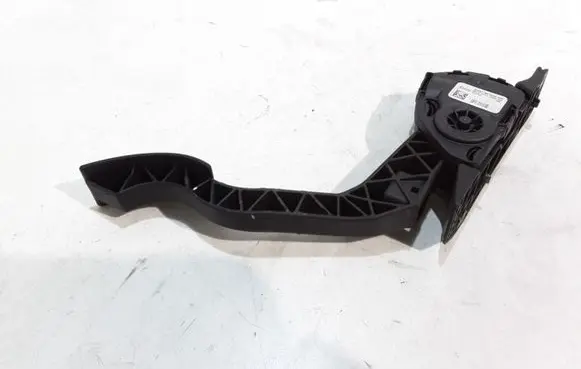 Ford Grand C-MAX Accelerator throttle pedal AV619F836AB