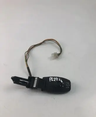 Peugeot 407 Cruise control switch 96538213XT
