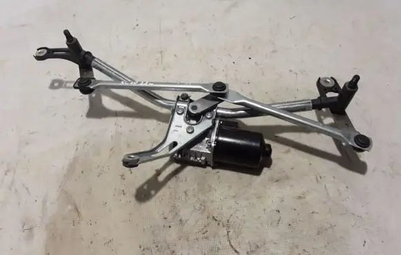 Volvo XC60 Front wiper linkage 32342546