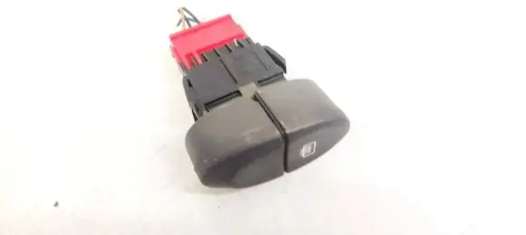 Renault Scenic I Windscreen/window heater switch