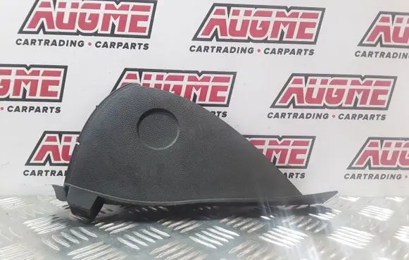 BMW 1 E81 E87 Dashboard side end trim 9124921 11242010