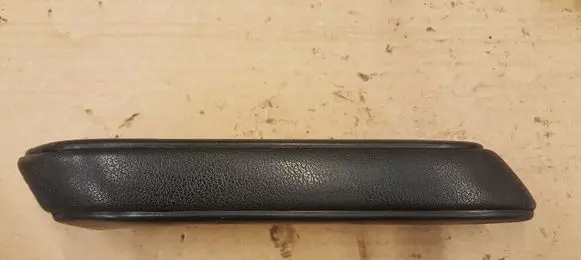Volkswagen Golf II Front door interior handle trim 191867179