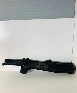 Lexus UX Air filter box 1775124020