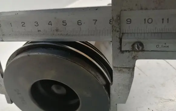 Ford Transit Piston with connecting rod