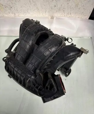 Mitsubishi Eclipse Cross Intake manifold