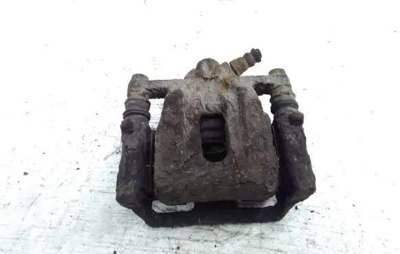 Mercedes-Benz B W245 Rear brake caliper