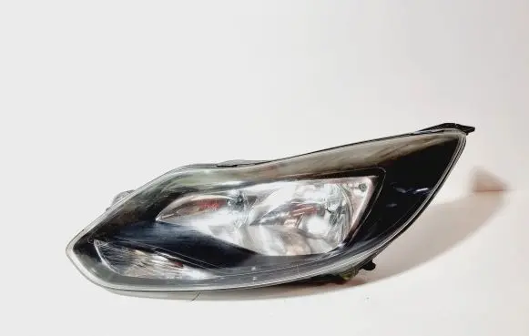 Ford Focus Headlight/headlamp BM5113W030 BM5113D155