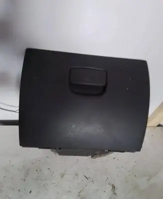 Renault Master III Glove box set 685000045R
