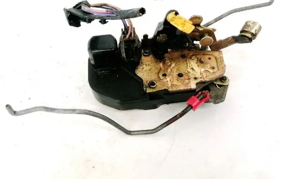 Chrysler Town & Country IV Front door lock