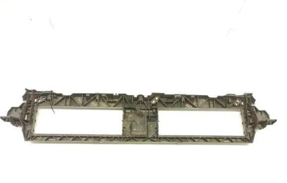 Audi A4 S4 B9 Radiator mount bracket 8W0807771