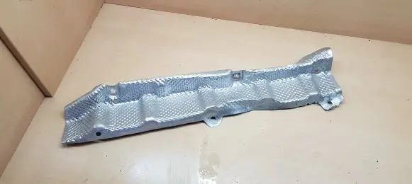 Porsche Macan (95B) Heat shield in engine bay 95B825758B 95B825758