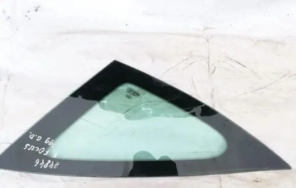 Ford Focus Rear side window