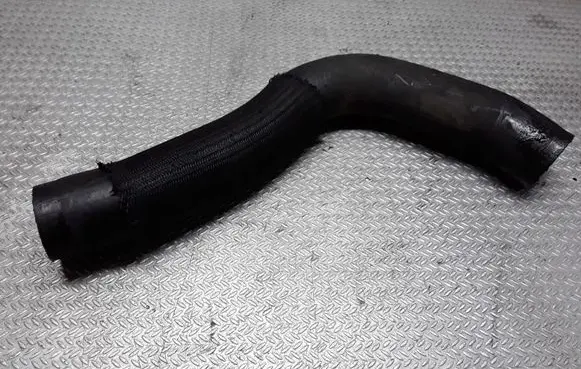 Mazda 5 Intercooler hose/pipe