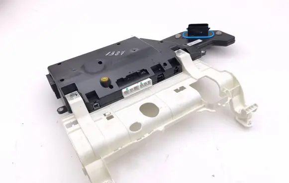 Tesla Model Y Battery control module 110639451P