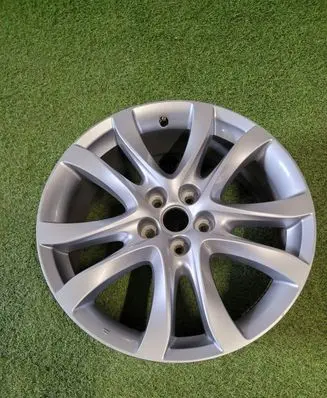 R19 alloy rim