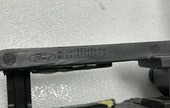 Ford F150 Front door lock NL3415219A64 H21102 24016