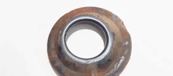 Ford Focus Coil spring mount 