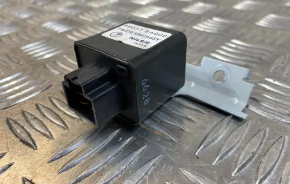 Subaru Impreza II Interior lighting relay 88017SA000