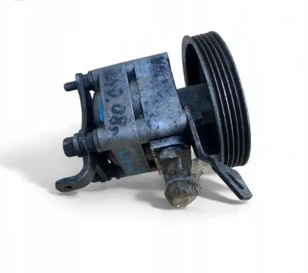 Volvo XC60 Power steering pump 31202095