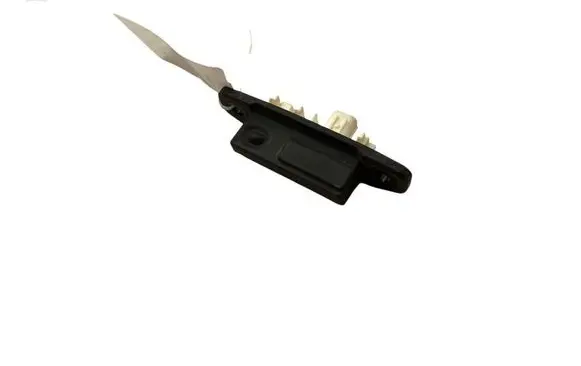 Toyota Prius (XW50) Tailgate opening switch 15D355
