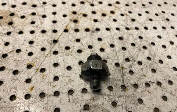 Microcar M.GO Oil level sensor 