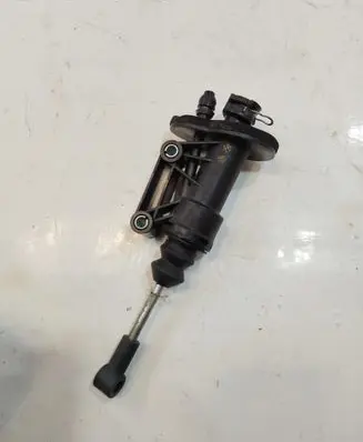 Volkswagen Amarok Clutch slave cylinder 2H0721401