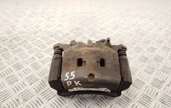 Nissan X-Trail T32 Front brake caliper