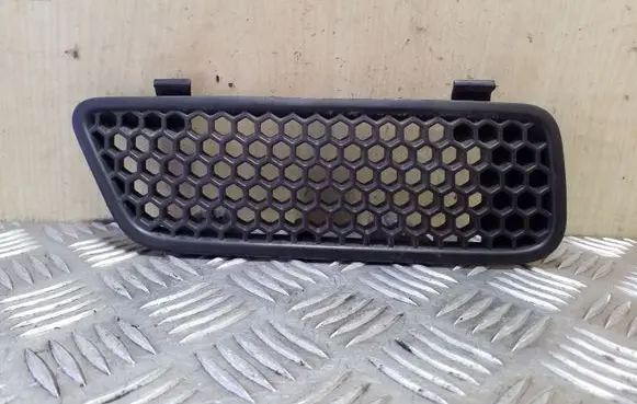 Renault Scenic I Front grill 7700428467B