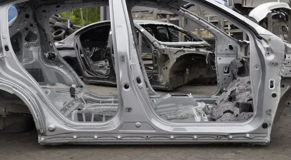 Honda HR-V Pillar (middle) 