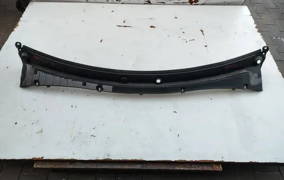 Renault Master III Wiper trim 